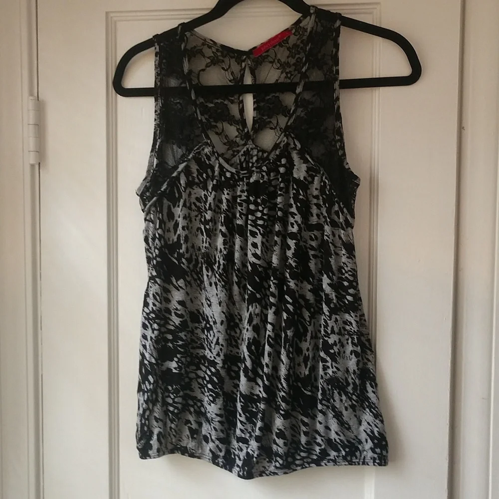 Julie's closet lace tank top size Large - Picture 1 of 10